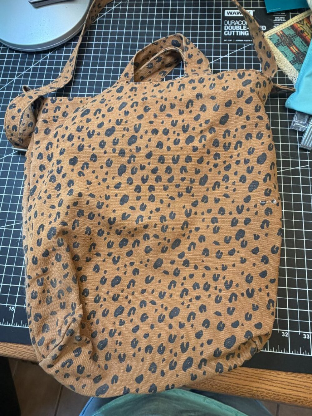 Baggu Vertical Duck Canvas Tote Nutmeg Leopard - Picture 5 of 6